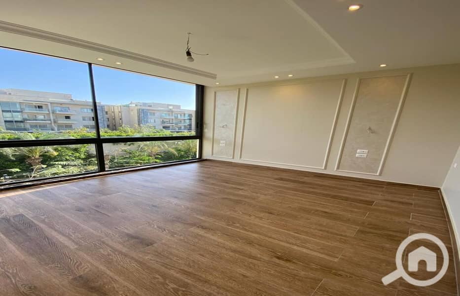 2 9fe4dd3e-ec9c-4c79-b218-0b2ec375a002. jpg