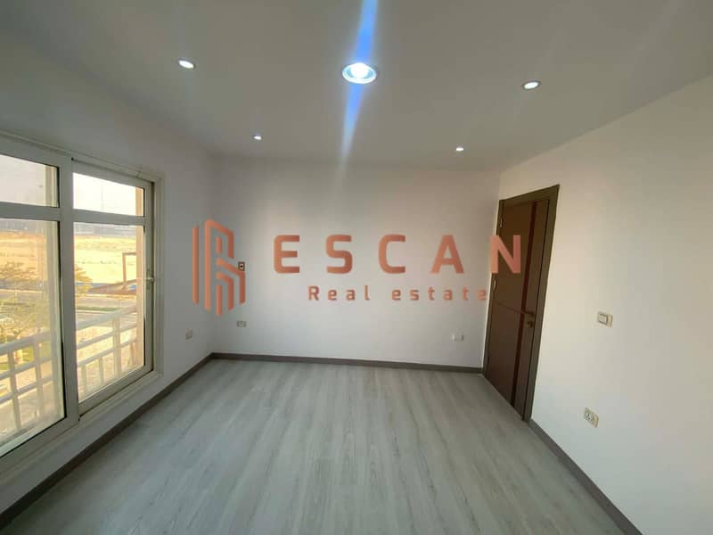 6 WhatsApp Image 2025-12-at 13.57. 59. jpeg