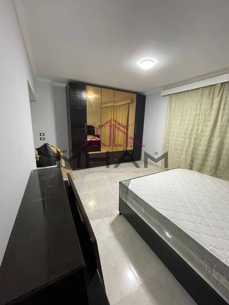 3 photo_5974176686016236404_y. jpg