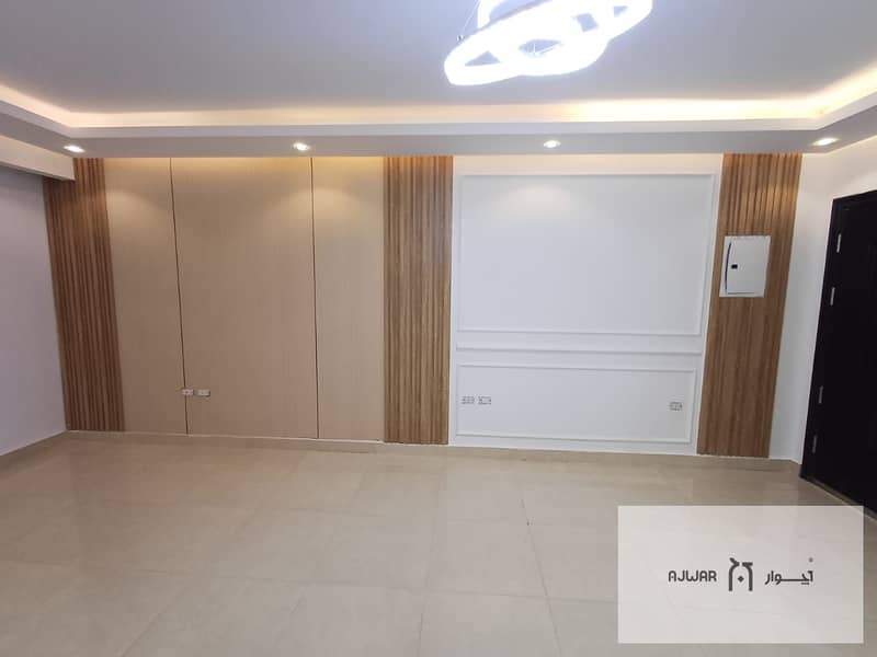 7 WhatsApp Image 2026-01-05 at 10.35. 50 PM (1). jpeg