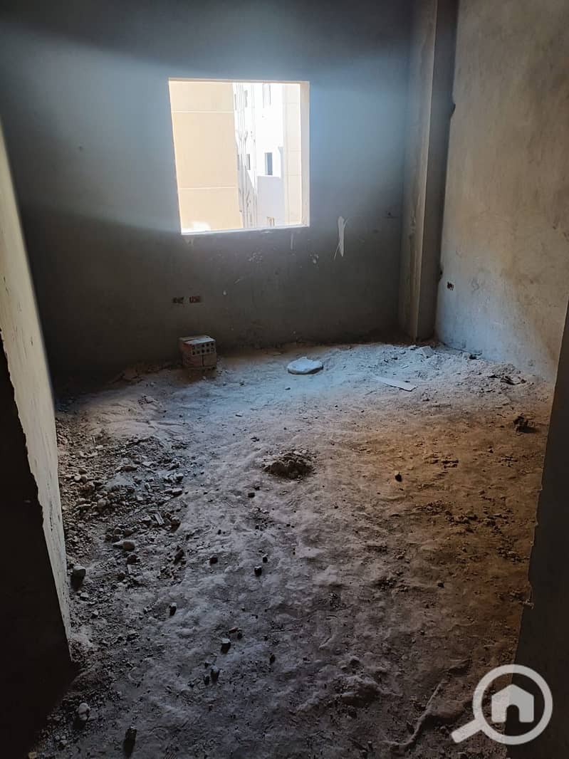 2 db5e83d4-5f29-4610-8ae2-23b2e13d08bd. jpeg