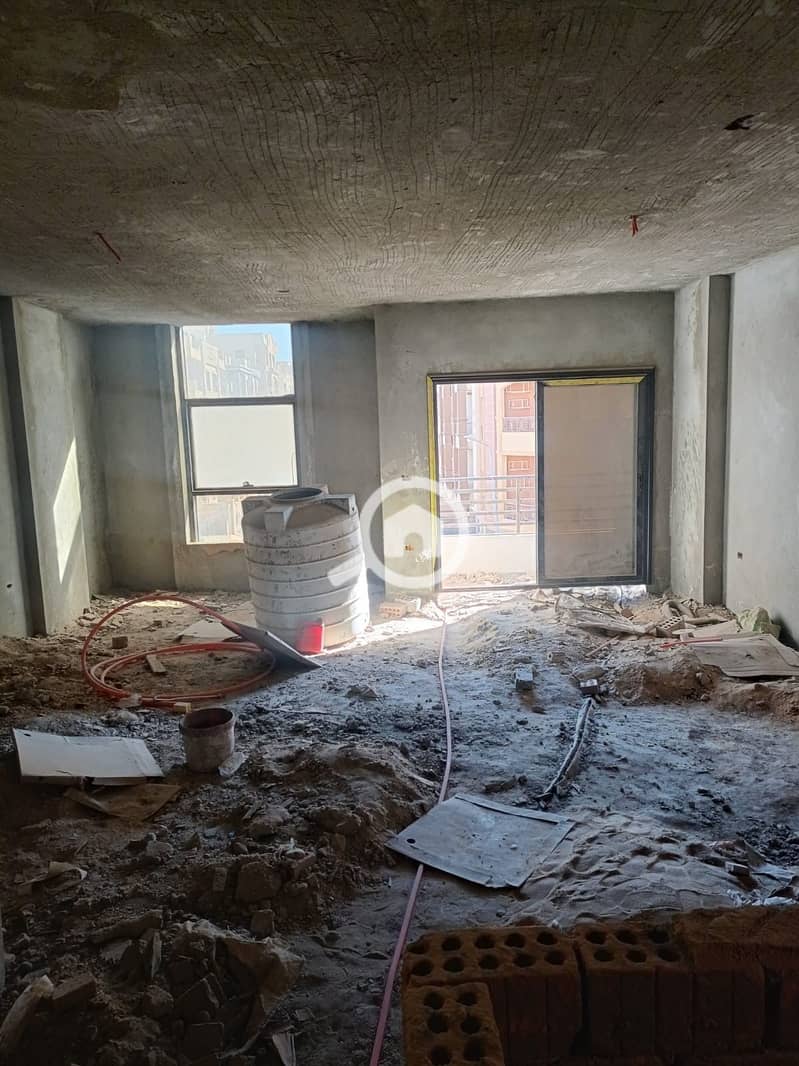 6 ef9ec8a8-d0f1-48e0-b99d-6ce03f8b30b4. jpeg