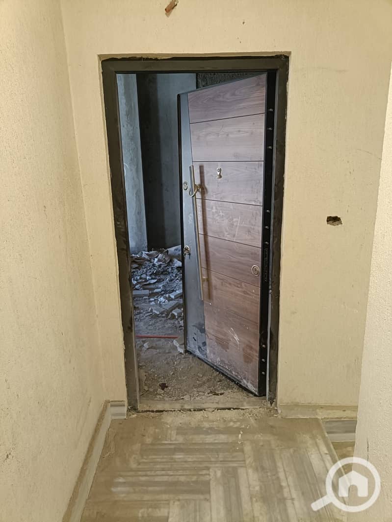 8 da5a51dc-64f6-43c3-8aeb-f7e66a797658. jpeg