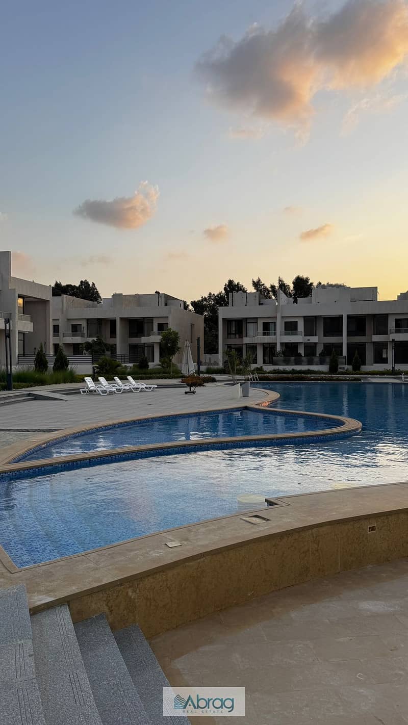 10 d914841e-8b31-415b-9710-58c9b4ddedaa. jpg