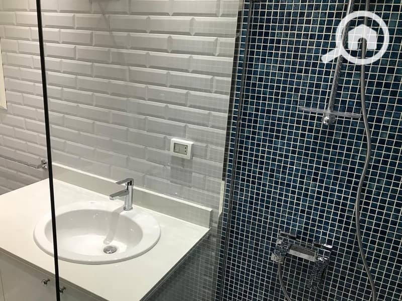 11 fde7593a-bebc-4890-9843-f6ac99618c21. jpg