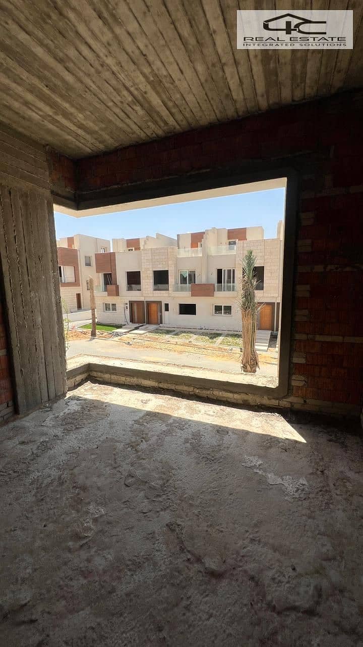 8 WhatsApp Image 2025-11-14 at 4.16. 53 PM (1). jpeg