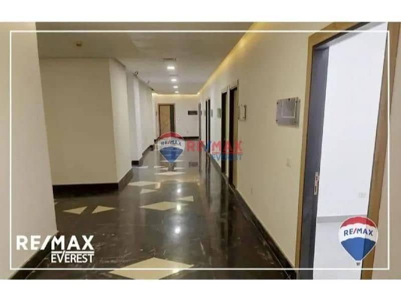 3 2f675f97-f00c-4e8a-8ae4-db6415e06332. jpg