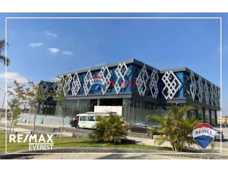 9 b63fb1bd-7f25-43ce-ab90-2ff75495c00a. jpg