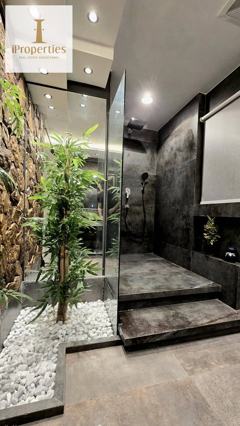 2 22aa3a35-1897-4c83-98a2-c81dd0fdbb5b. jpeg