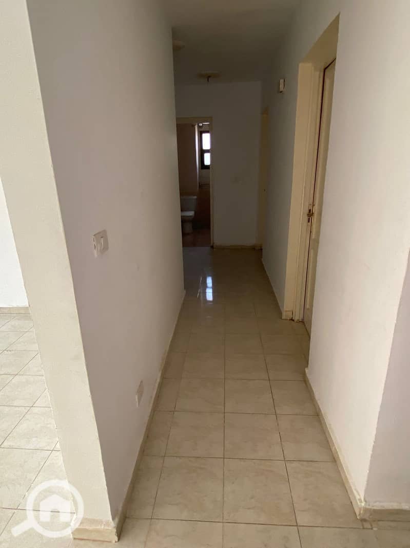 3 fce11d52-9728-473f-a68a-5c7758994f4d. jpeg