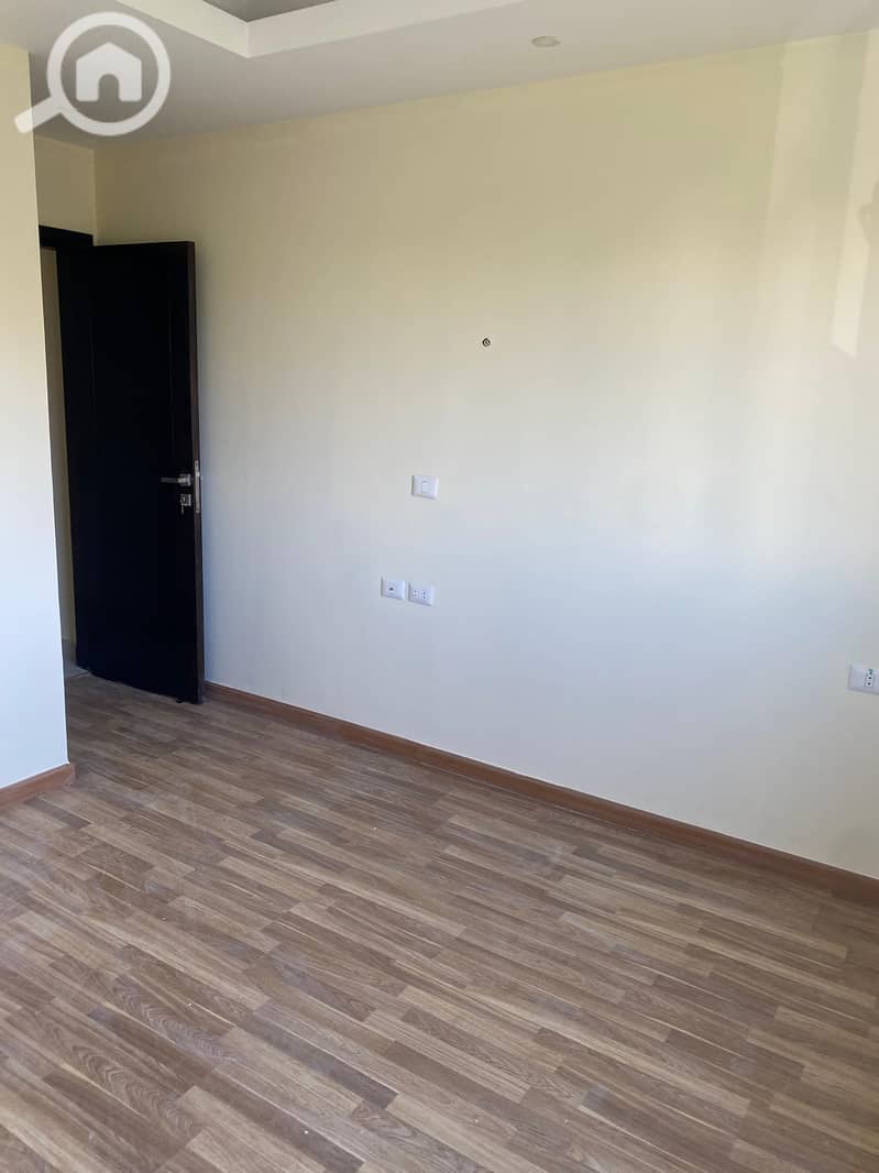 7 WhatsApp Image 2026-01-06 at 5.27. 42 PM. jpeg