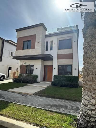 4 Bedroom Townhouse for Sale in New Cairo, Cairo - WhatsApp Image 2026-01-06 at 5.31. 41 PM (2). jpeg