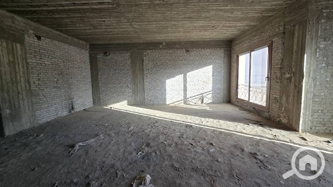 5 WhatsApp Image 2025-12-04 at 3.43. 08 PM (1). jpeg