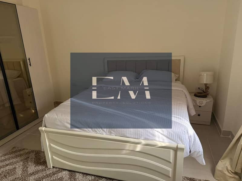 6 8e7a0cc9-17ad-423f-a2d6-d1e7cf880a12. jpg