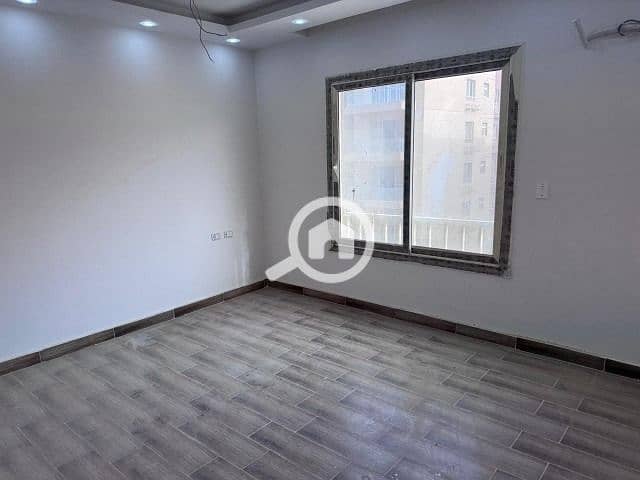 4 WhatsApp Image 2026-01-06 at 1.25. 48 PM (1). jpeg