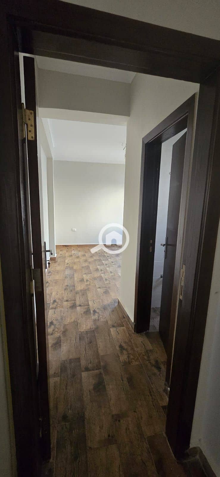 8 WhatsApp Image 2025-09-24 at 5.57. 53 PM (3). jpeg