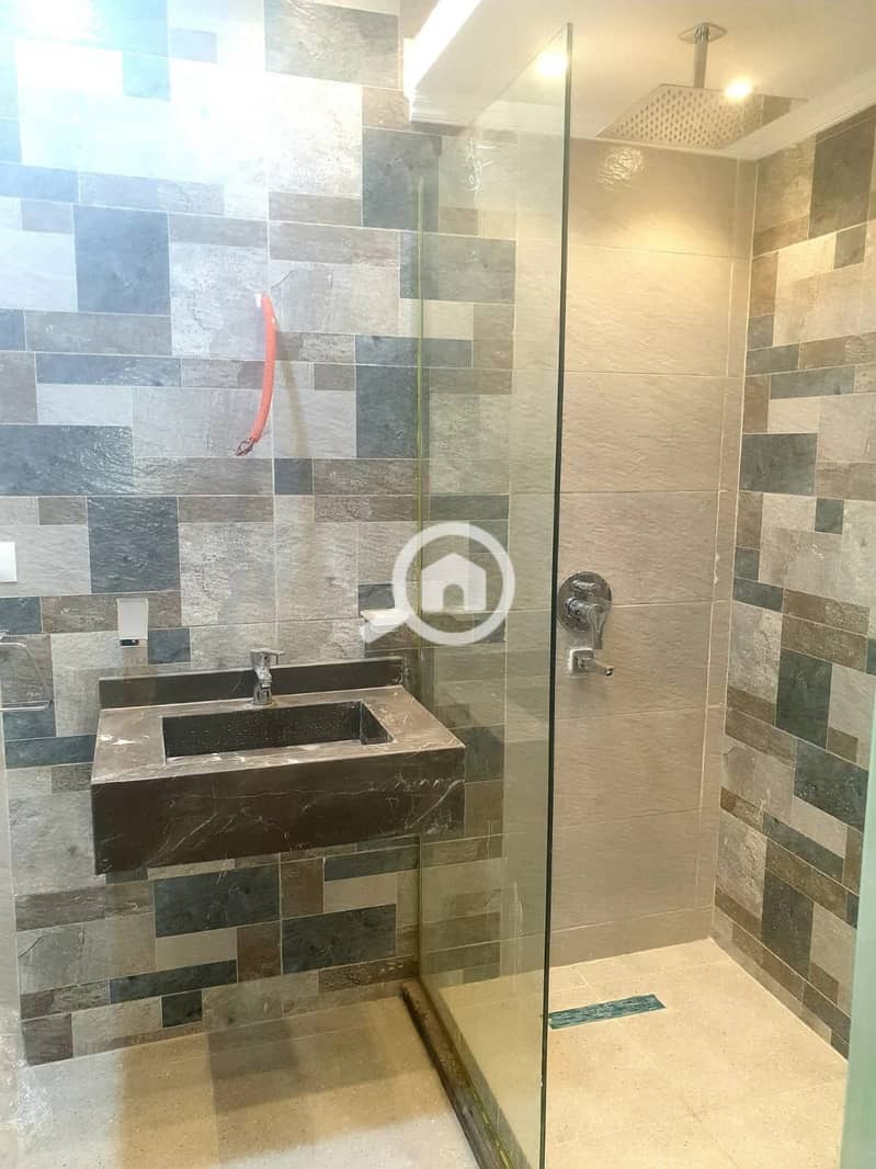 4 WhatsApp Image 2026-01-06 at 5.28. 12 PMwqdqw. jpeg