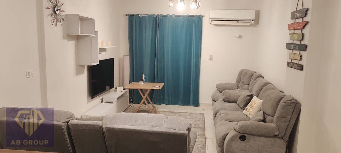 2 7e5ac3d5-135c-4f7a-bbab-02dd8b60c790. jpg