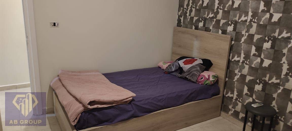 18 cf7a14a3-1daf-4c6f-aadb-eeef81e78d39. jpg