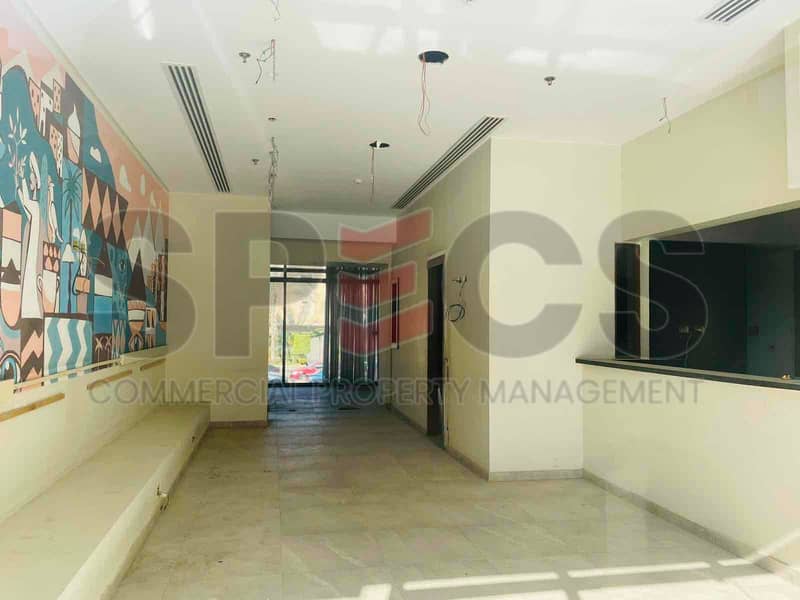 8 b8971010-f841-44fa-aac2-b9e19e613d30. jpg