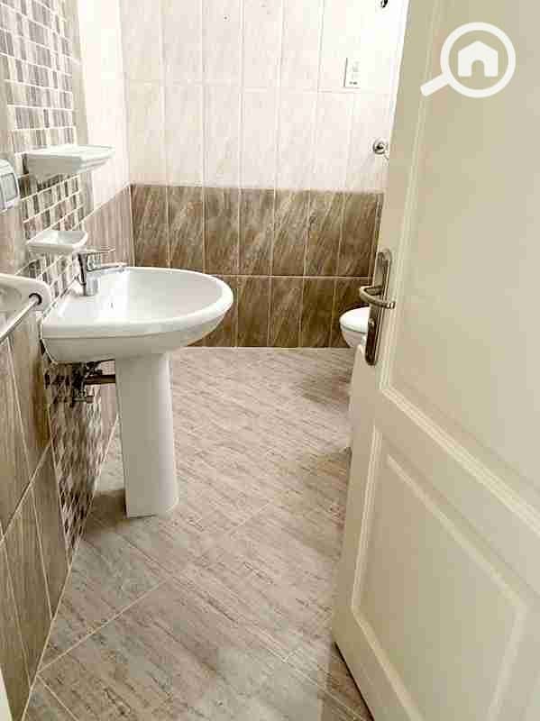 3 IMG_20220224_185419. jpg