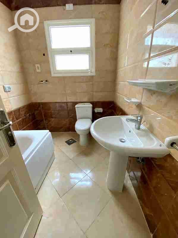 4 IMG_20220224_185012. jpg