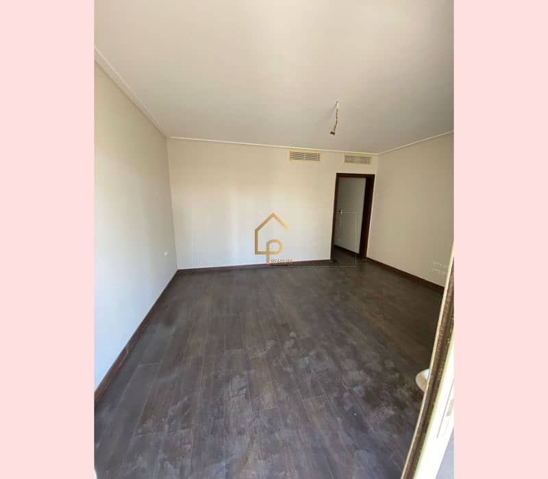 3 WhatsApp Image 2026-01-06 at 2.22. 28 PM (1). jpg