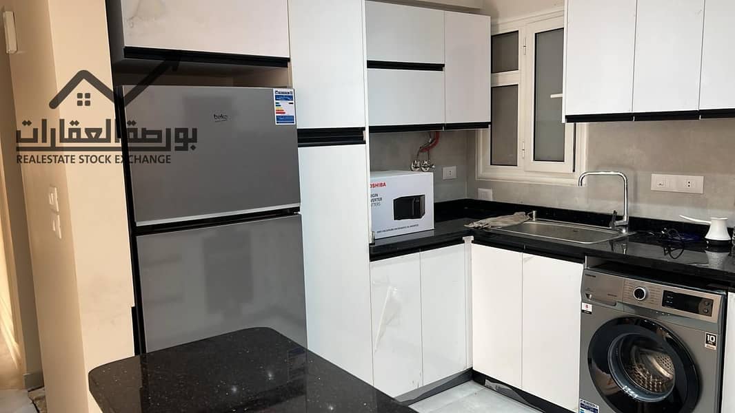 12 9794ceca-bd13-4ba5-a78f-57e9b0f26424. jpg