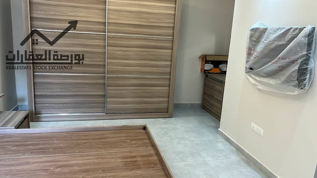 14 d95a34f6-3f3d-4621-b593-fe5951c3bac7. jpg