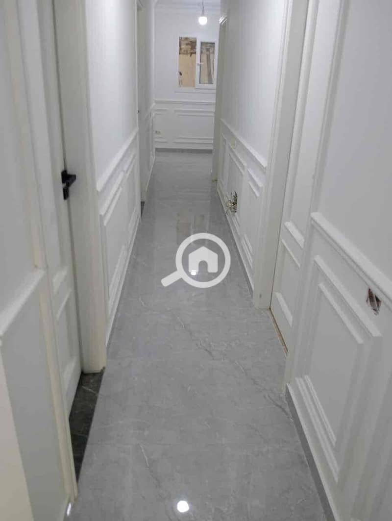 2 841d5e5b-ae3c-46d7-aef4-d696fad835b6. jpg