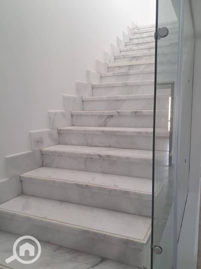 9 WhatsApp Image 2025-11-12 at 1.03. 44 PM. jpeg