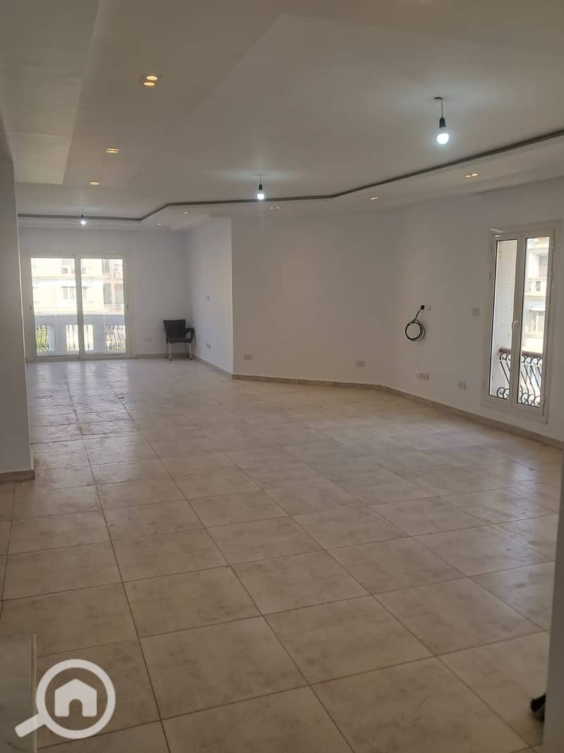 24 WhatsApp Image 2025-11-12 at 1.03. 54 PM. jpeg