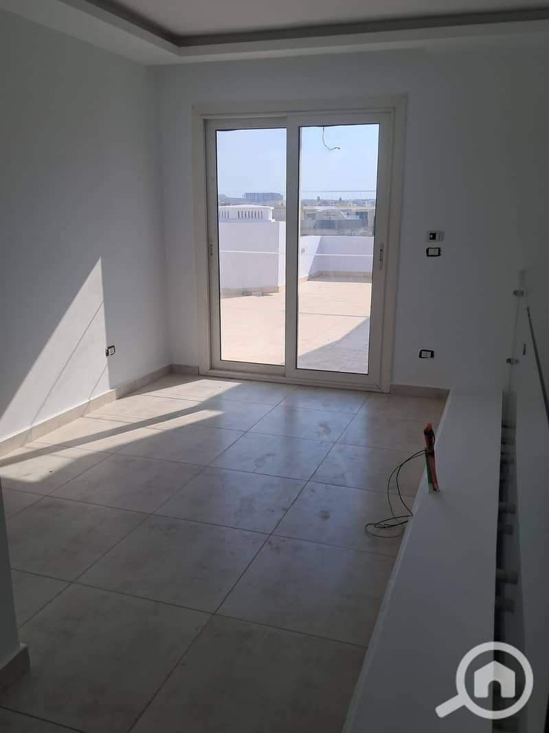 25 WhatsApp Image 2025-11-12 at 1.03. 55 PM (1). jpeg