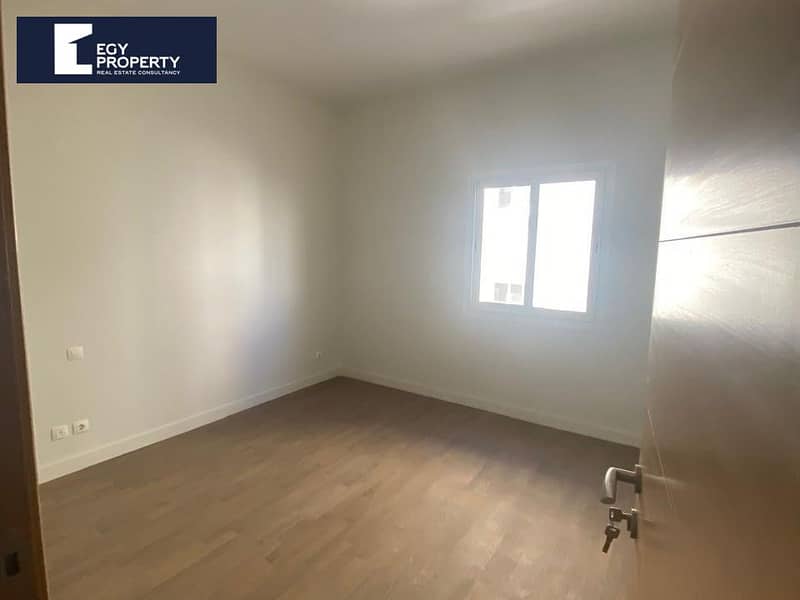 4 4caa21cd-e390-4a40-bbd6-26da731cc9ae. jpg