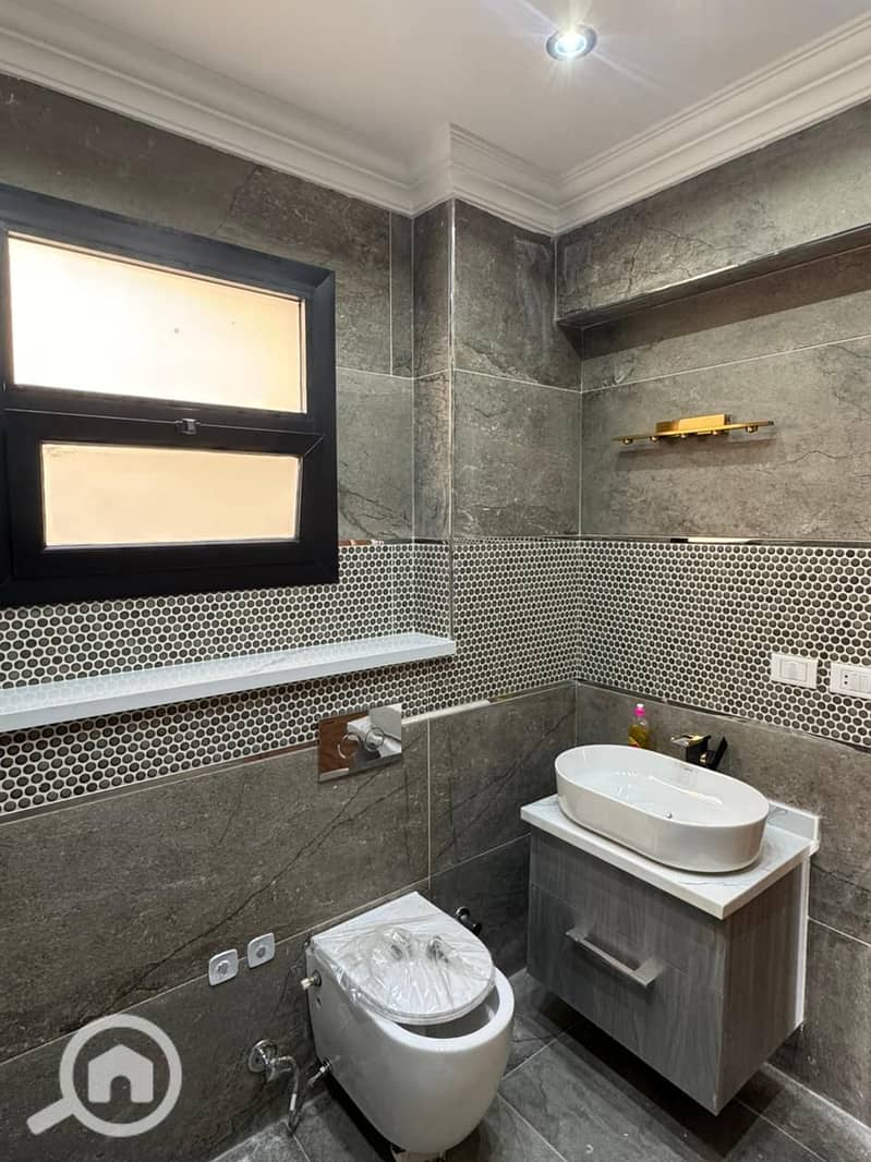 24 WhatsApp Image 2026-01-06 at 5.41. 16 PM (3). jpeg