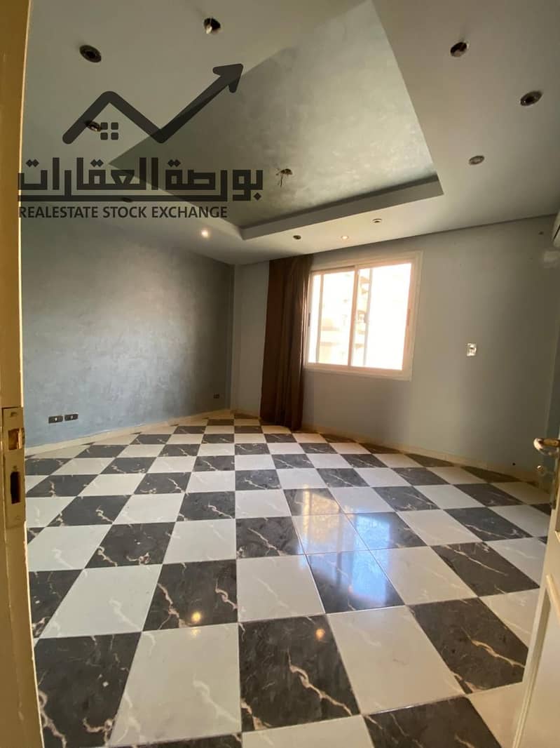 12 c042ee30-a858-415b-bf89-55ea7313fea4. jpg