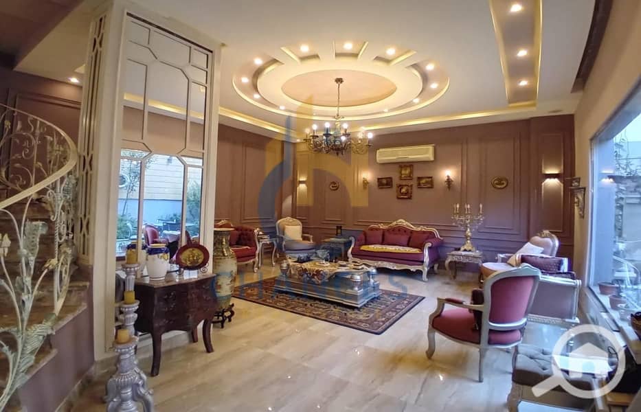 2 WhatsApp-Image-2025-11-05-at-1.35. 04-PM. jpg