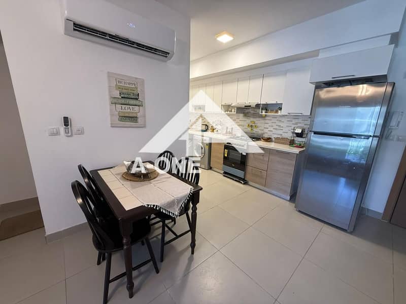 4 a2d2c718-e464-458e-91d3-ac2471ab22cc. jpg