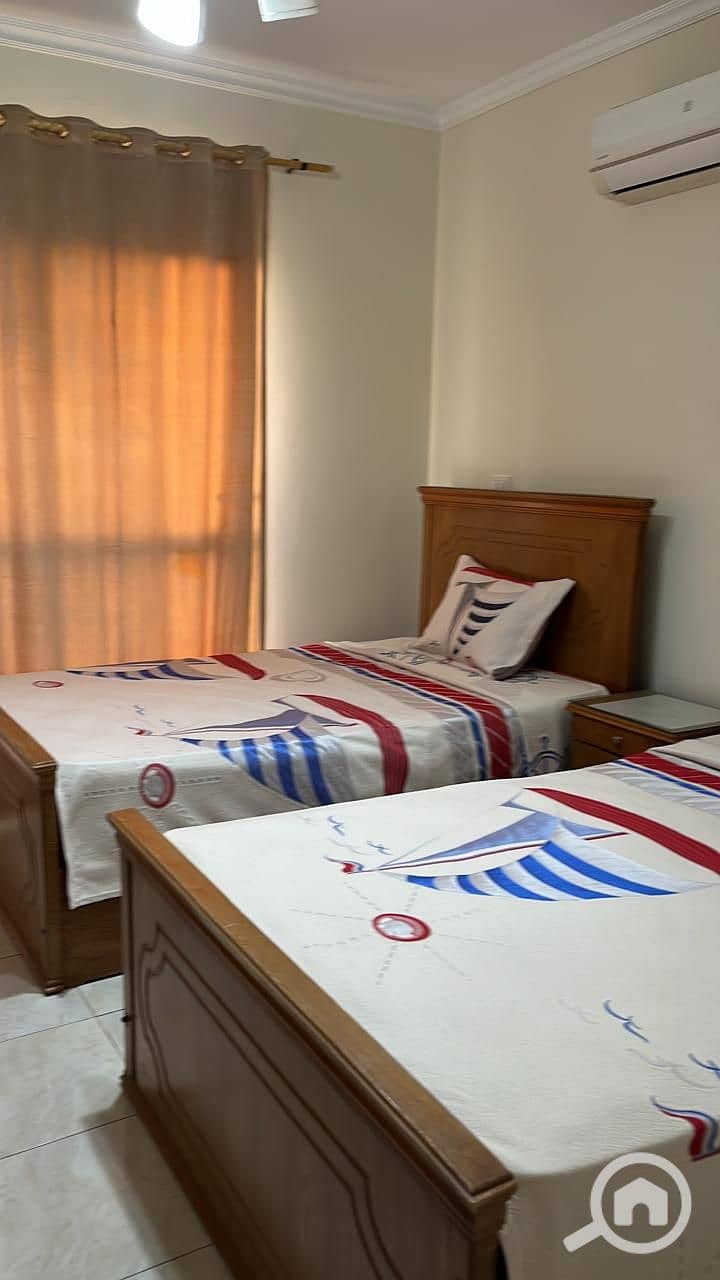 6 7a7a7f7e-42f6-4328-bf4d-0c5827f5ab4a. jpeg