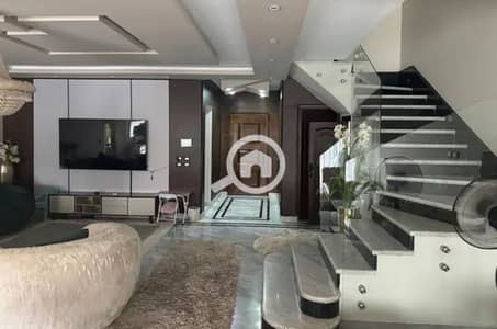 توين هاوس 5 غرف نوم للبيع في الشيخ زايد، الجيزة - 3fa5db27-5549-4ba6-ae7b-439ec2af5130. jpeg