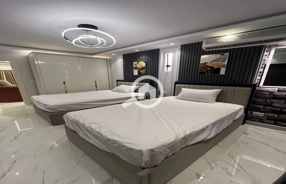 9 WhatsApp-Image-2025-03-16-at-1.17. 13-PM-1_1400x900. jpg