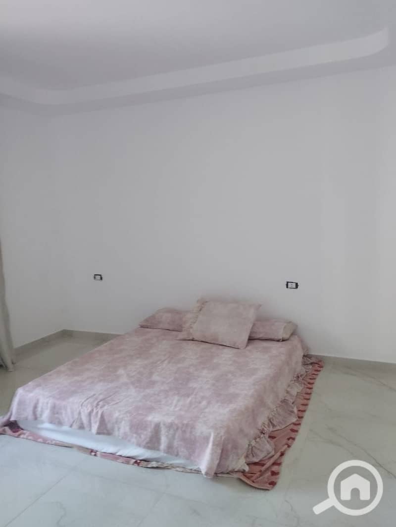 2 a010dfc9-c754-49c9-b275-fca50b5622d3. jpeg