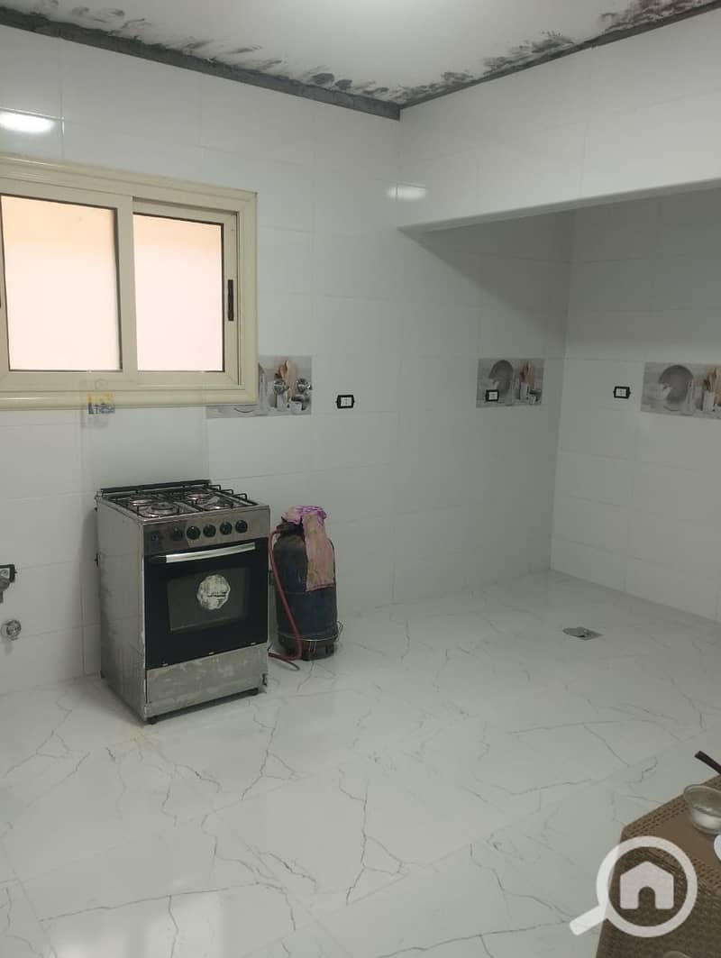 7 8e72fdb0-d55d-4f50-b65c-0b555cef64ad. jpeg