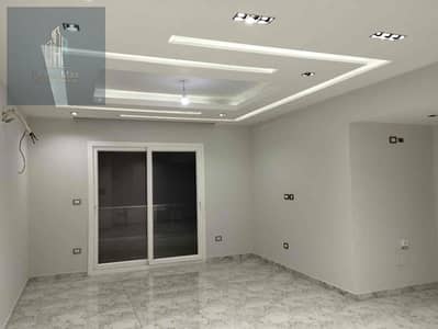 3 Bedroom Apartment for Rent in Sheikh Zayed, Giza - 995b6afb-d345-4a82-ab45-77f53f040b53. jpg 3 Bedroom Apartment for Rent in Sheikh Zayed, Giza - 995b6afb-d345-4a82-ab45-77f53f040b53. jpg