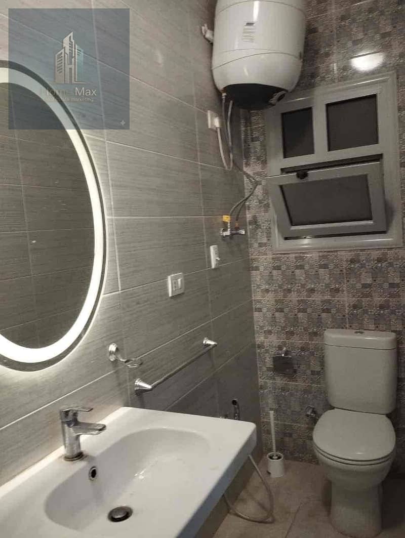 7 07b3b0ce-37fc-4edb-b03d-25b603a6398a. jpg