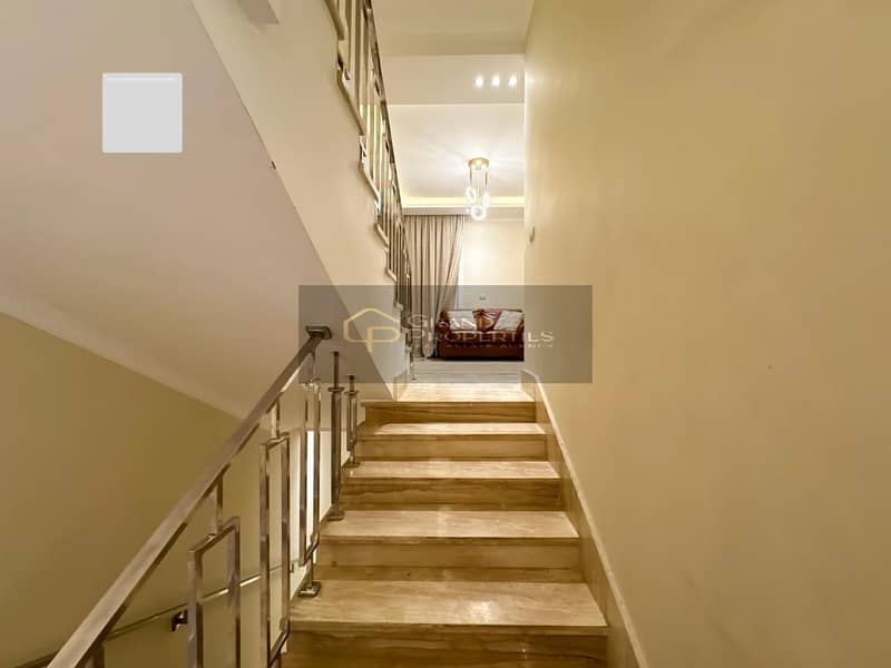 10 c5545de3-1e06-4171-8096-a9c4d010f749. jpg