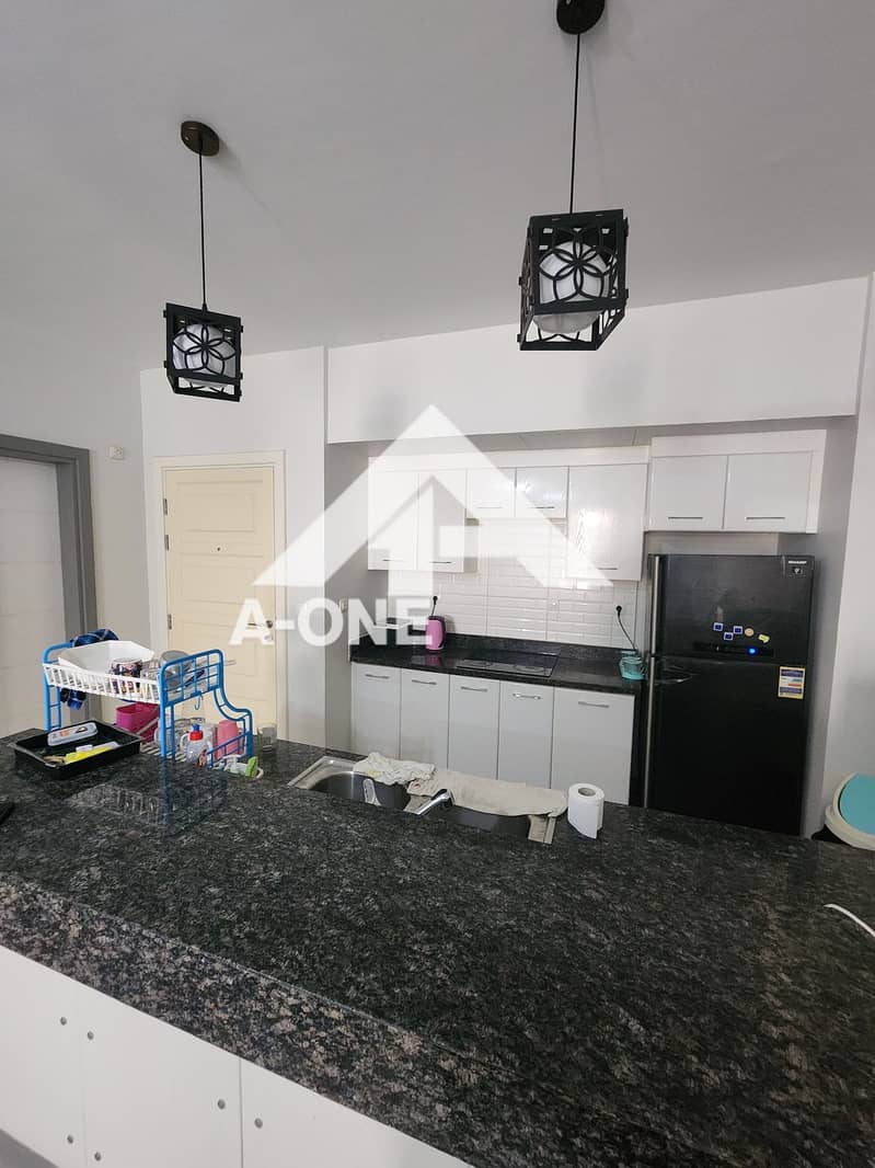 7 5b0f4ae0-e53e-47d3-a0bf-a2204a09bdf6. jpg