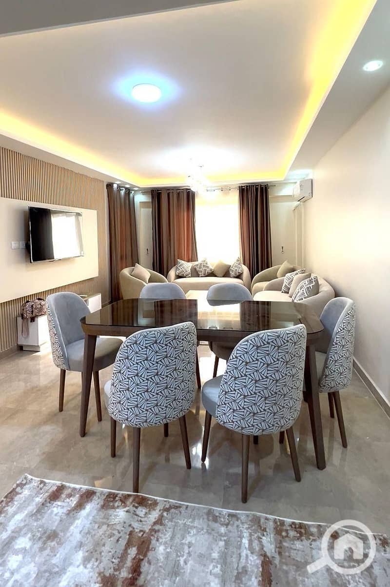 3 025af958-f9a1-4f4a-b437-5b8b20626dbf. jpeg