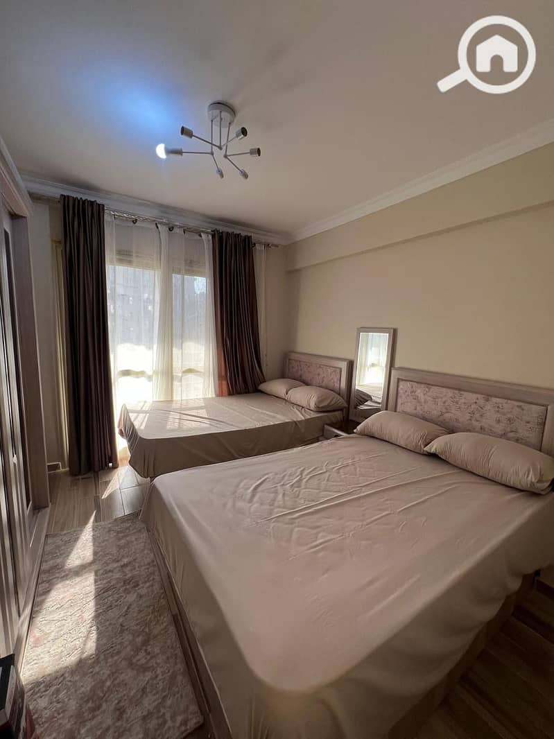 10 ddeecbd3-b9f8-49aa-9f20-e8257ceb532b. jpeg