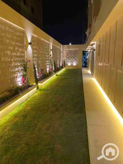 4 Bedroom Apartment for Sale in 6th of October, Giza - 1000040207. jpg